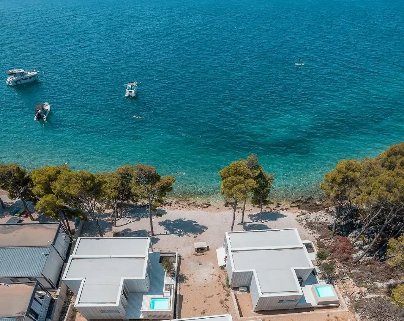 Villa Gioia Beach Front Drage